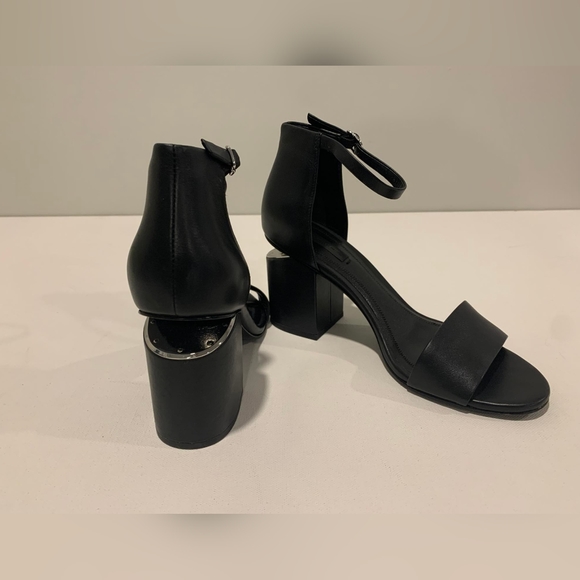 Authentic Alexander Wang "Abby" Strap Sandal in like new condition- 38.5 - Picture 2 of 4